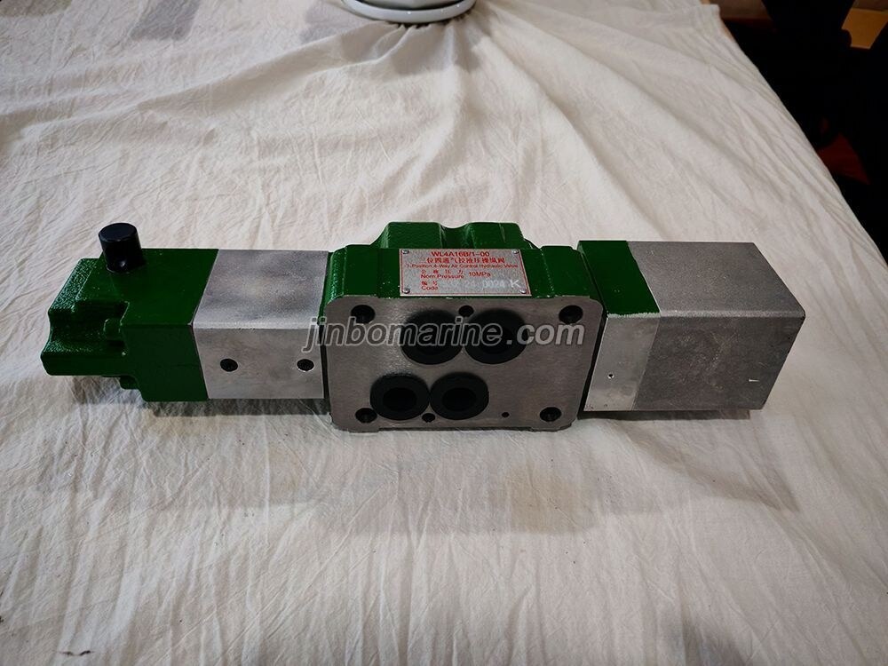 WL4A16B/1-00 3 Position 4 way air control hydraulic valve - Image 4