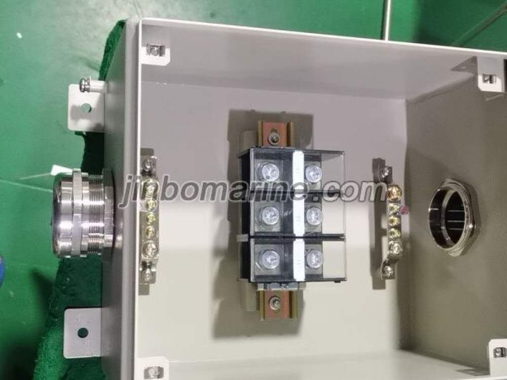 1 Hole Electrical Junction Box - Image 1