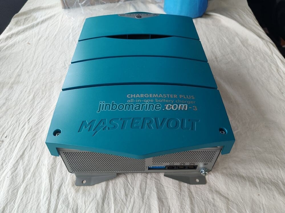 MASTERVOLT ChargeMaster Plus 24/40-3 - Image 2
