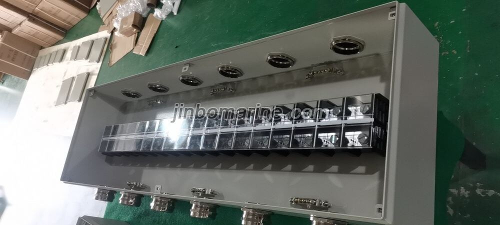 5 Hole Electrical Junction Box