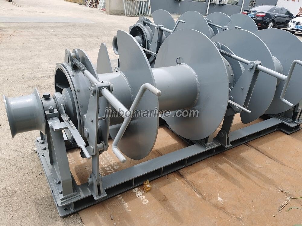 50KN Hydraulic Winch for Mooring Rope with Double Drum - Image 3