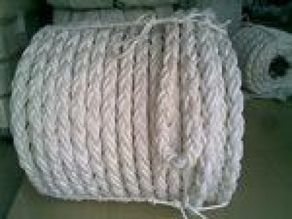 6 Strand Synthetic Fiber Rope - Image 1