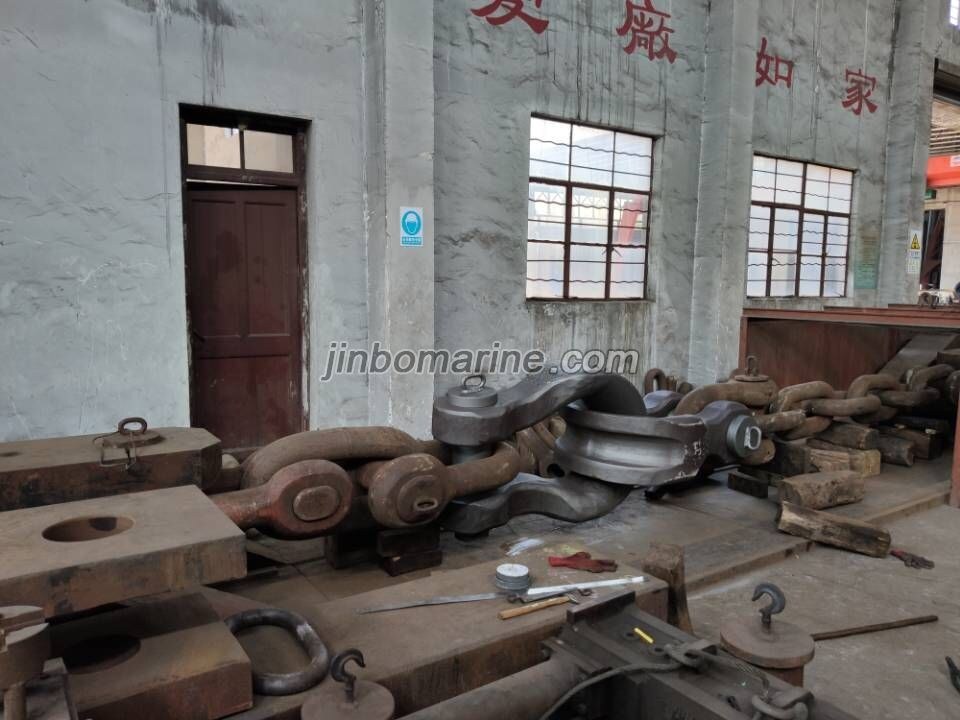 Wide Body Shackle G2160