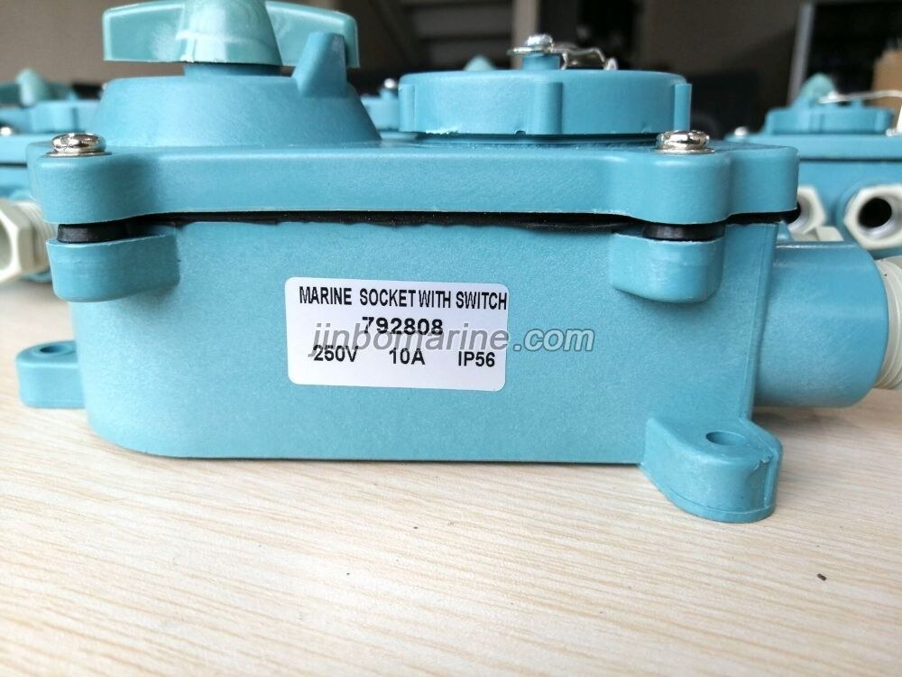 792802 Marine Socket with Switch
