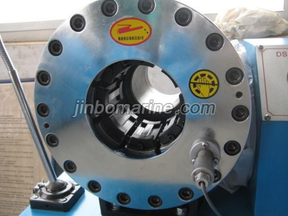 DSG250C Pipe Locking Machine - Image 2