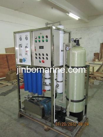 Marine Seawater Desalinator