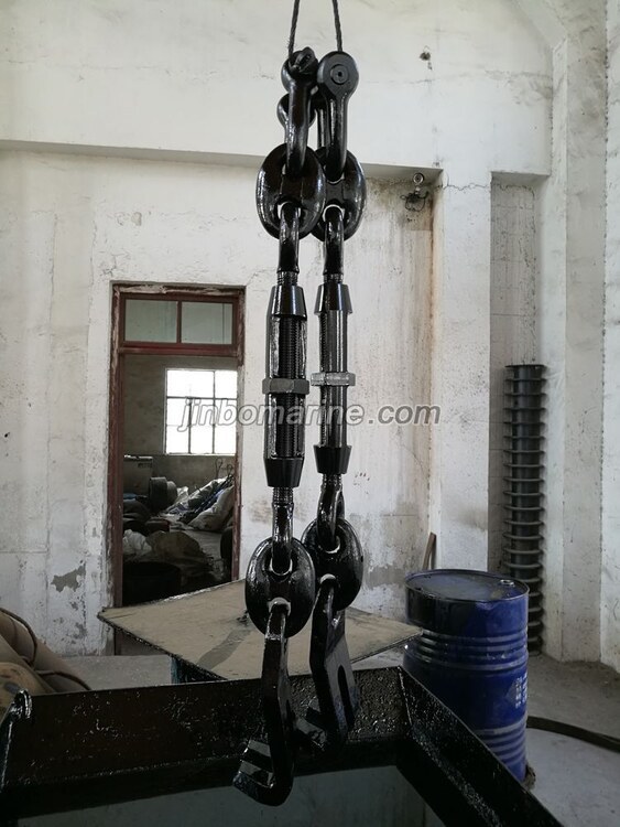 Devil's Claw Type Chain Stopper Assembly