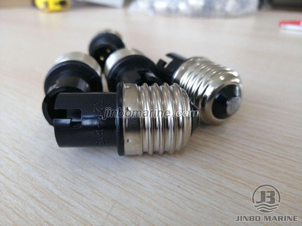 E27 to B15 Adapter - Image 2
