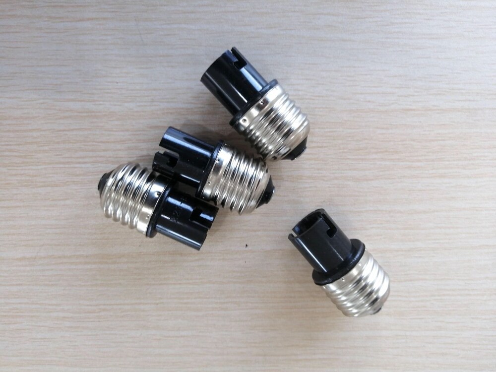 E27 to B15 Adapter