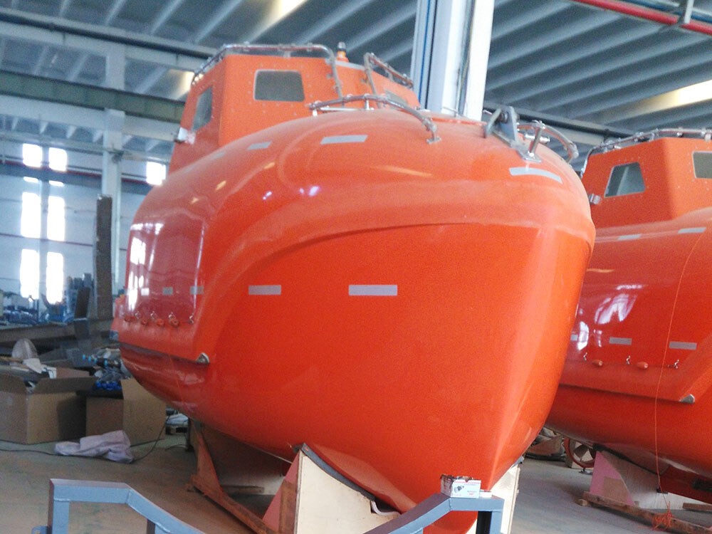 Free Fall Lifeboat - Image 1