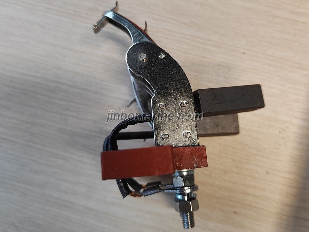 Marine Synchronous Generator Slip Ring with Carbon Bush for TFX-450-6H - Image 4