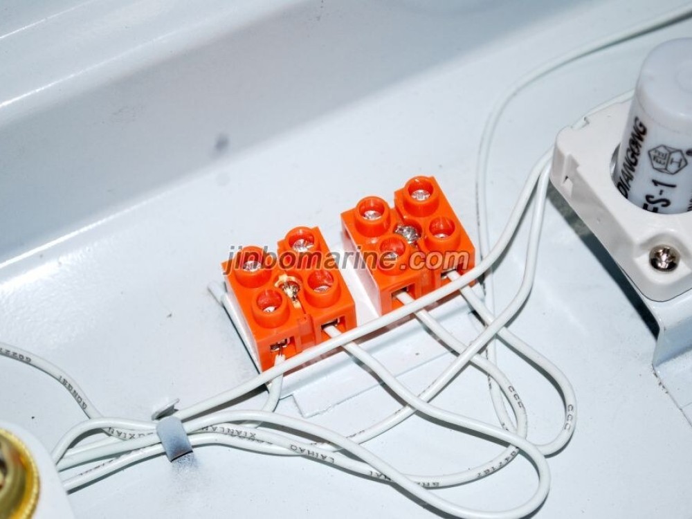 JCY23-2EF Fluorescent pendant light - Image 1