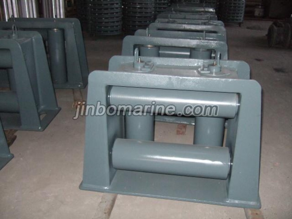 JIS F2026-1980 A Type Marine Roller Fairlead - Image 1