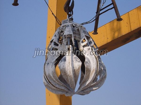 Many Disc Grab Bucket