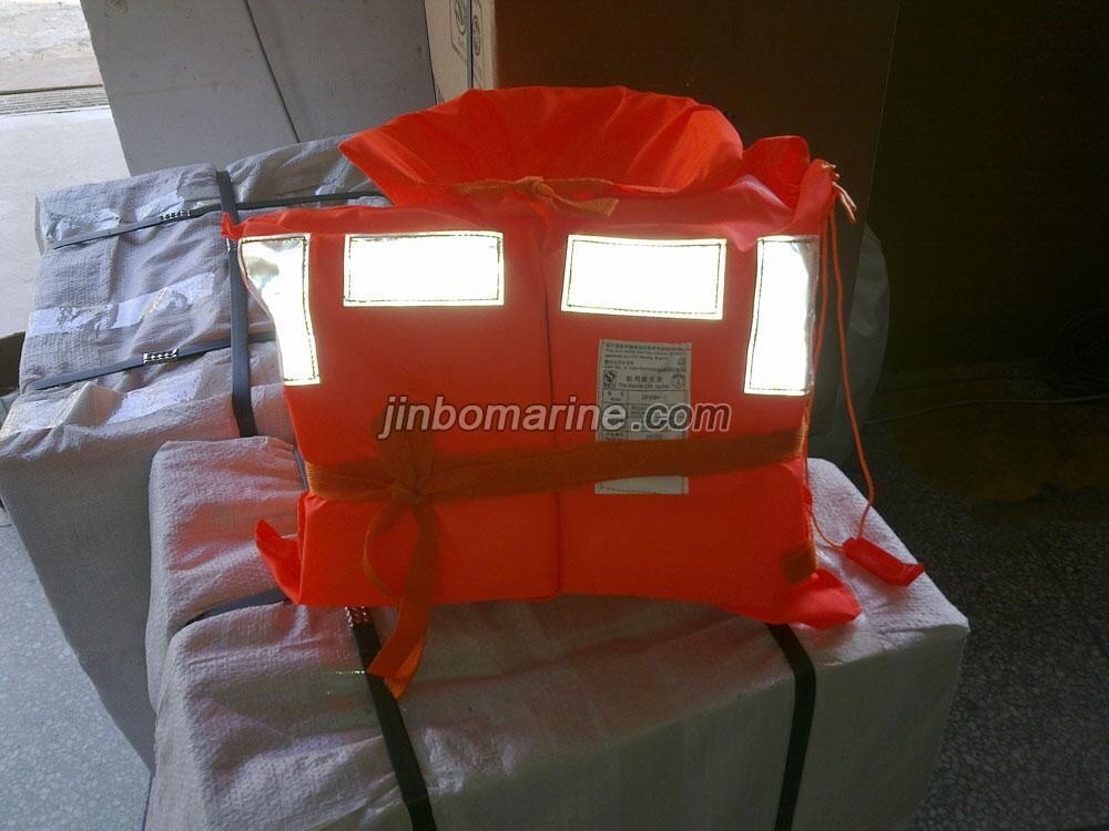 Marine Lifejacket Type T5564-1 - Image 1