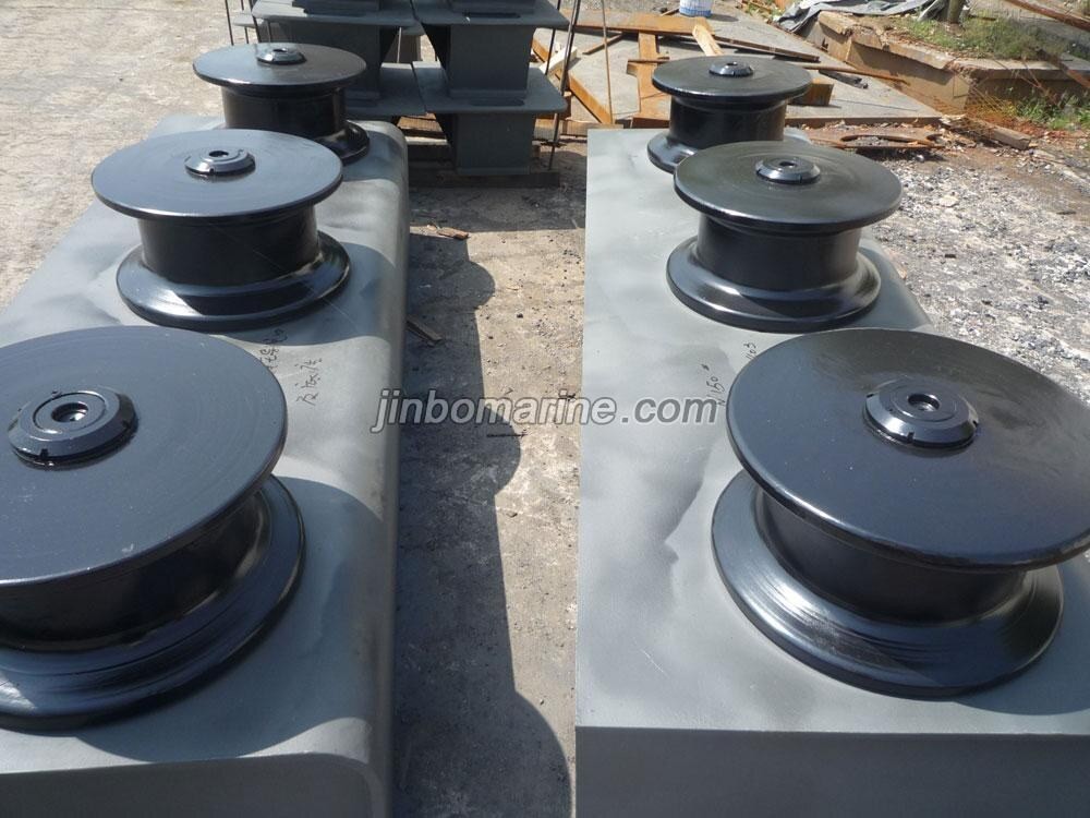 Marine Mooring Roller - Image 1