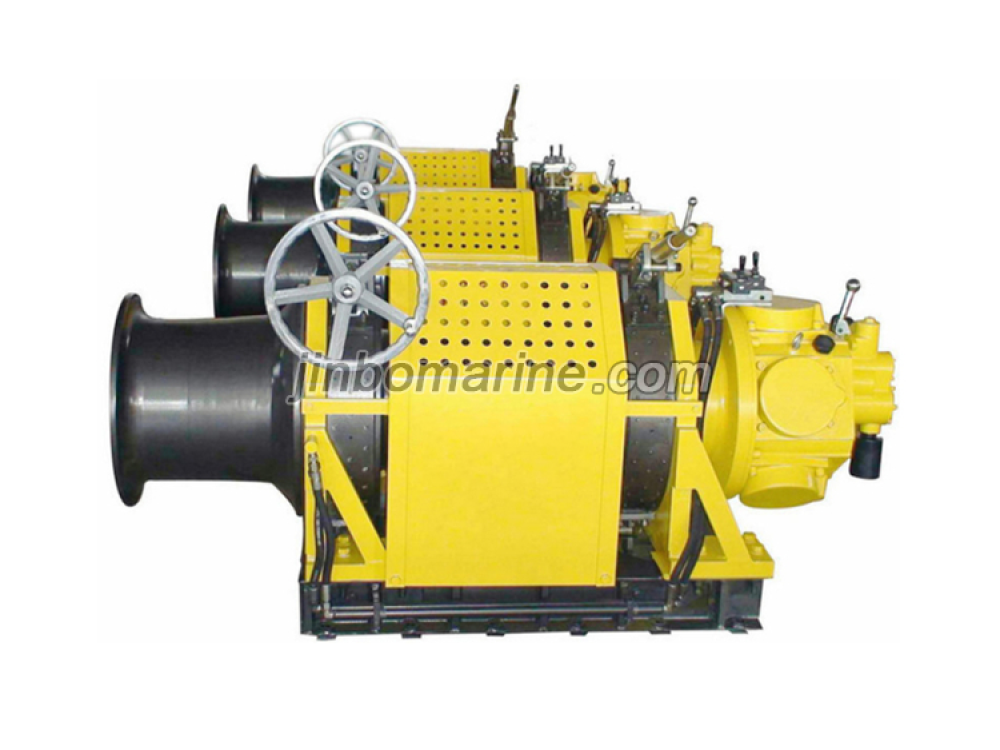Marine Pneumatic Mooring Winch - Image 1