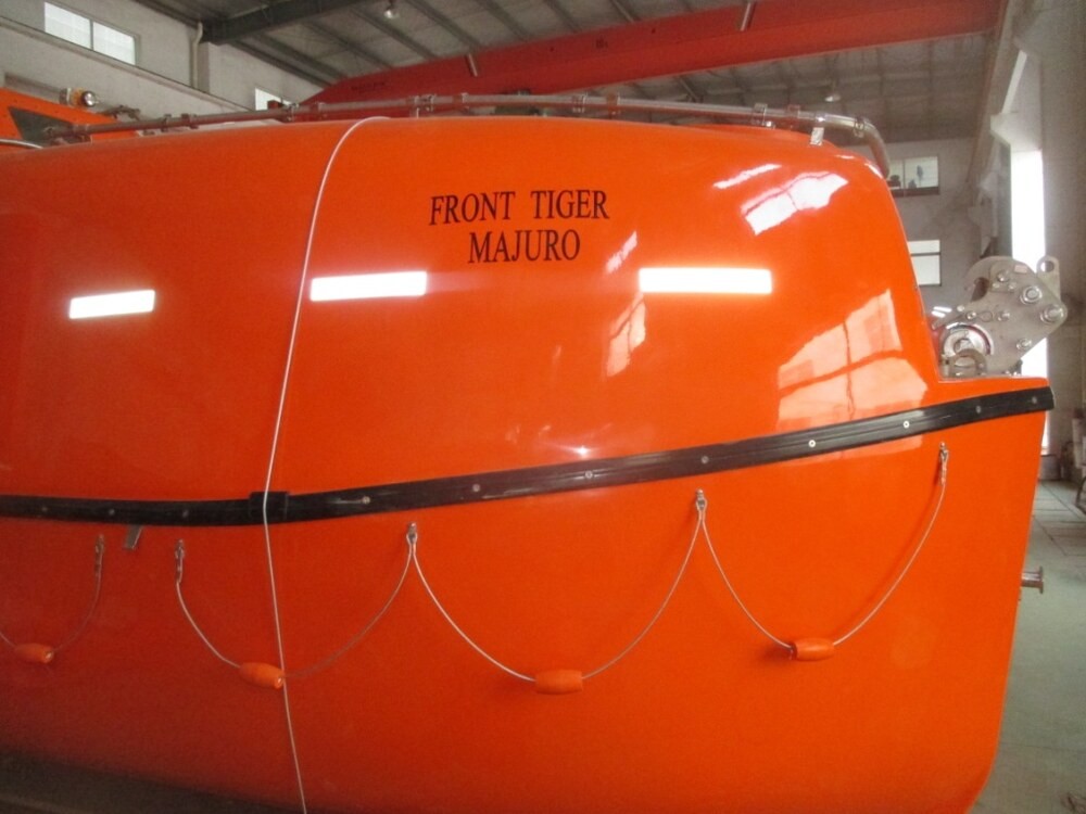 NK Approval Tanker Version Totally Enclosed Lifeboat And Rescue Boat - Image 5
