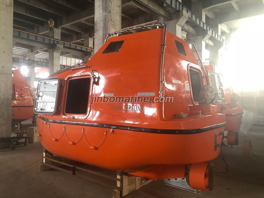 NPT50F Tanker Version Totally Enclosed Lifeboat - Image 2