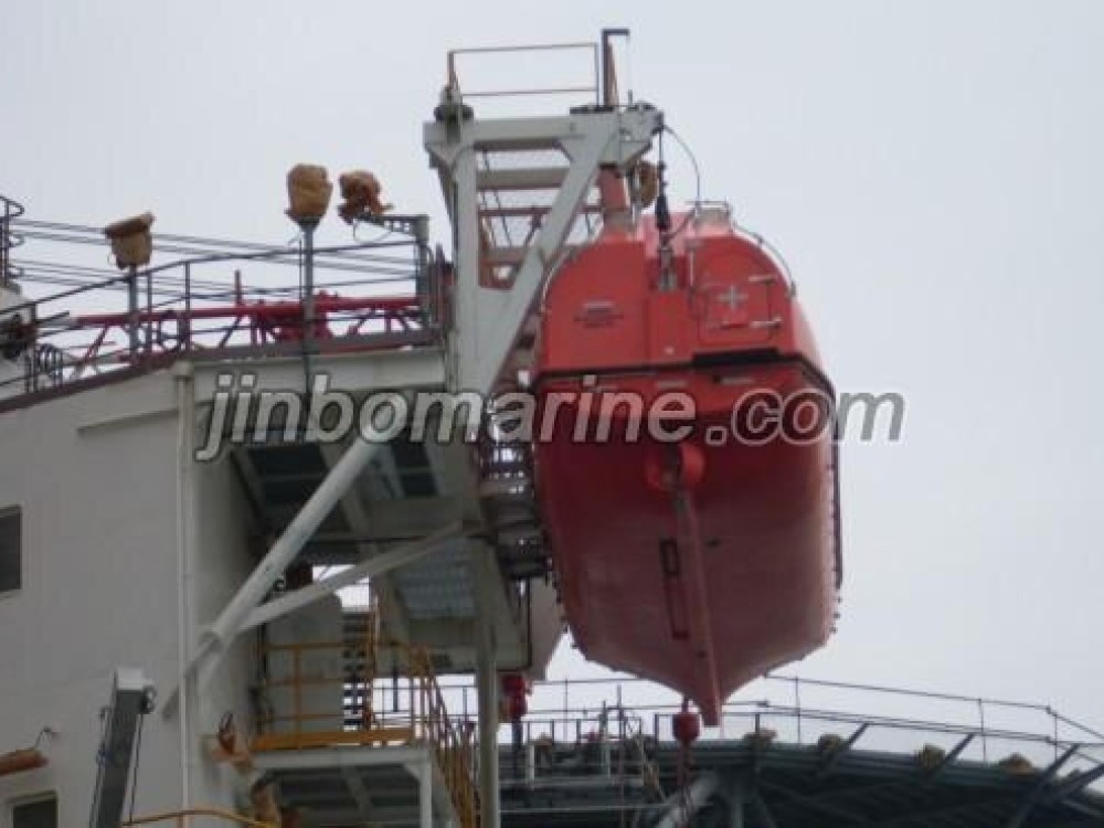 Offshore Platform Davit - Image 1