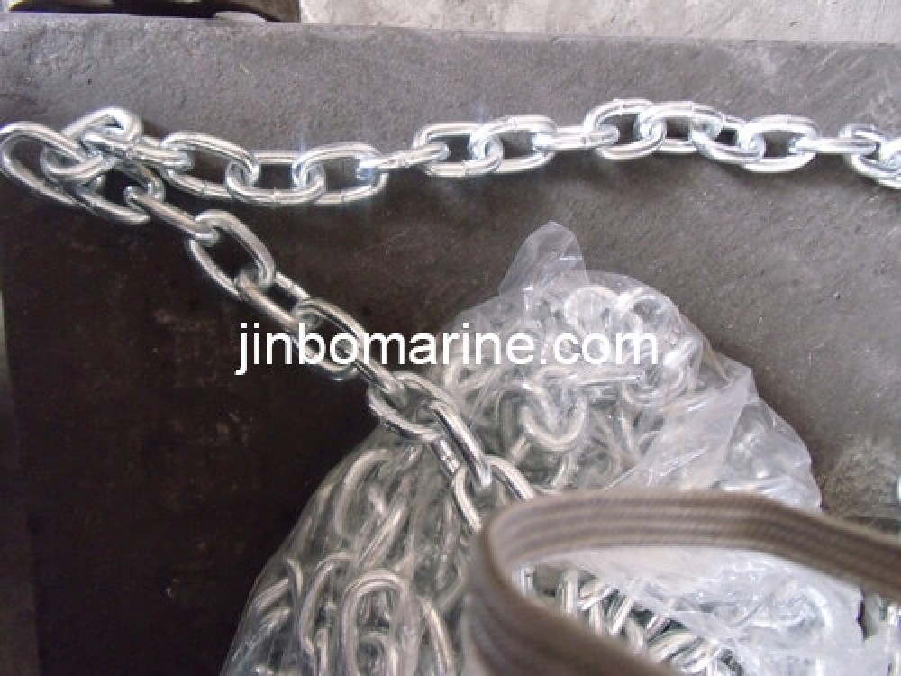 Ordinary Short Link Chain - Image 1