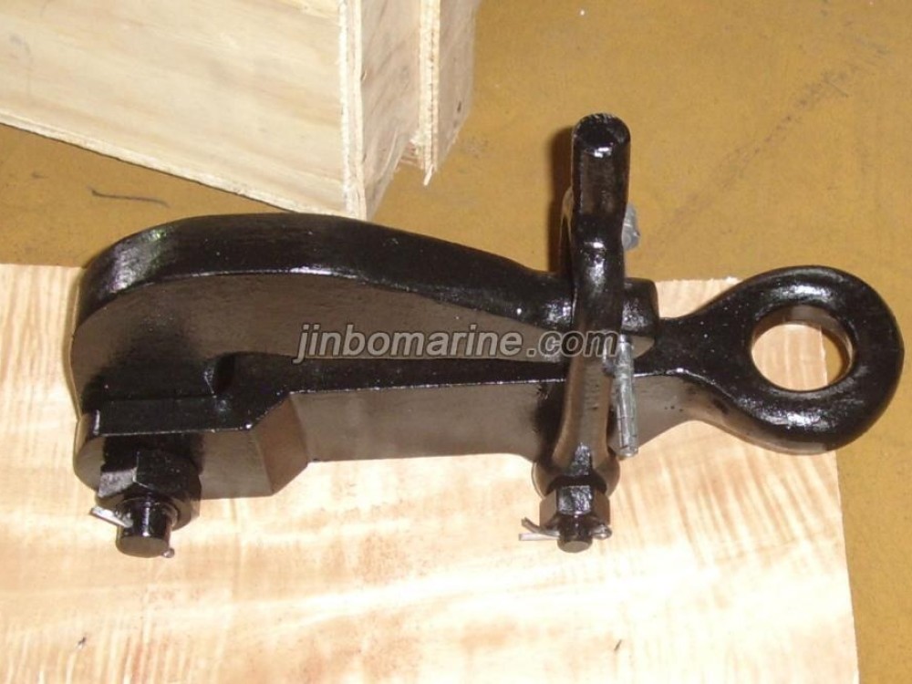 Pelican hook chain stopper - Image 1