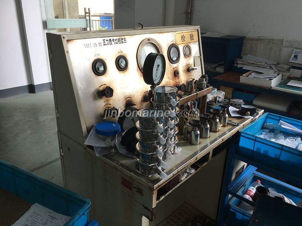 Pressure Vacuum Gauge - Image 2