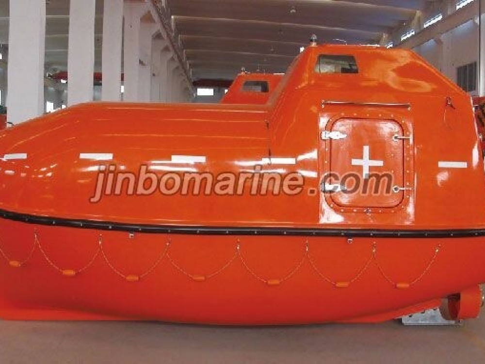 SOLAS Fire Resistant Totally Enclosed Lifeboat - Image 1