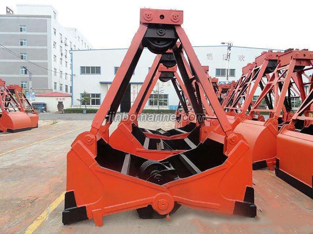 Scissor Grab Bucket - Image 1