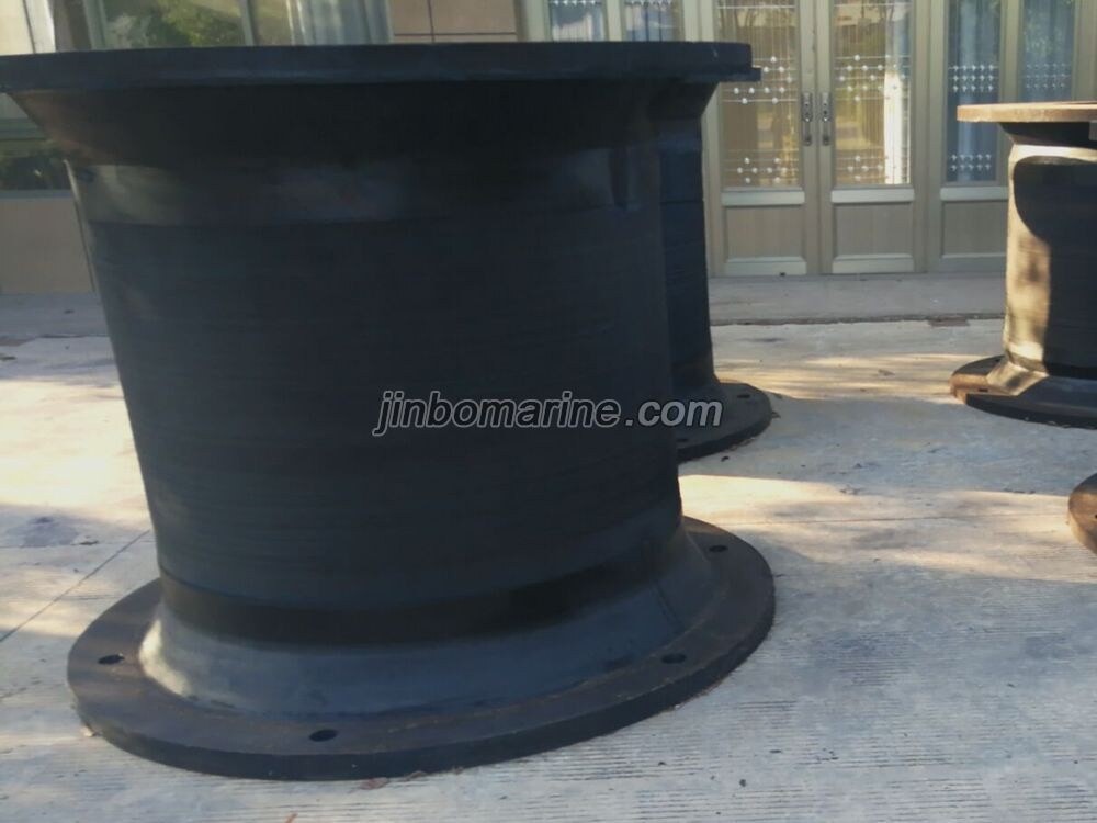 Super Cell Type Rubber Fenders - Image 1