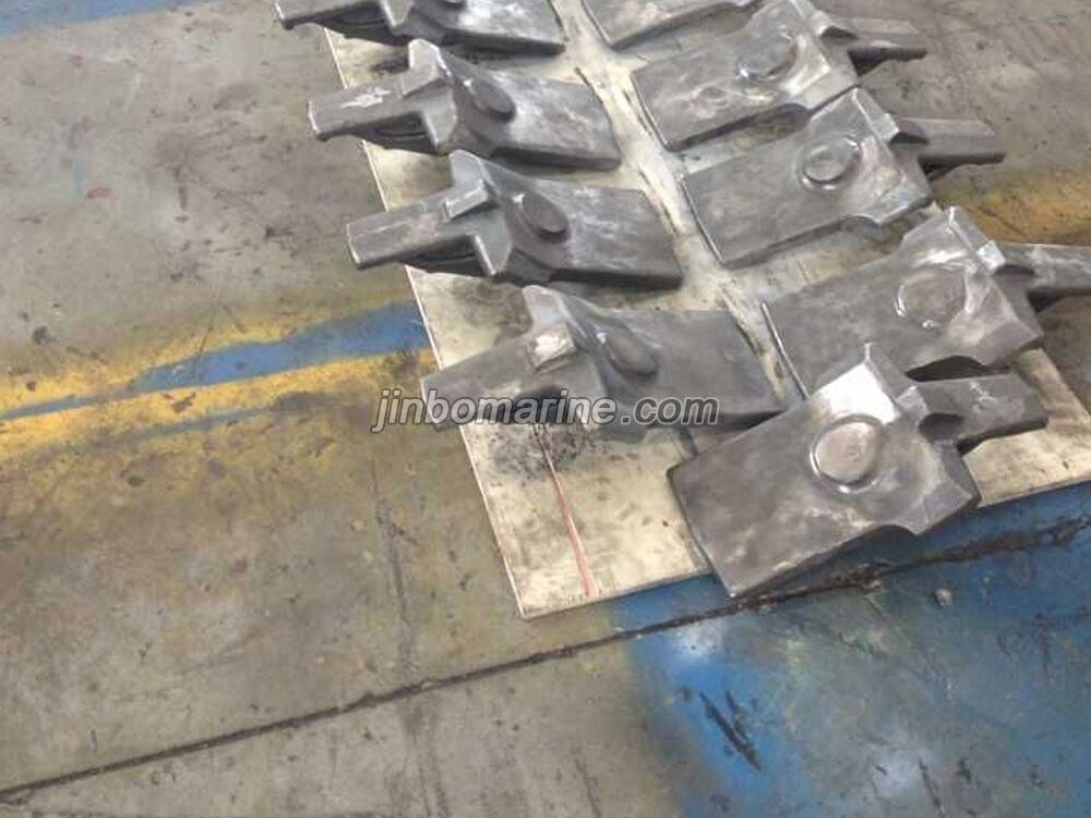 Wide Chisel Cutter Teeth - Image 1