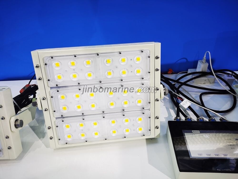 TG51-L120 LED Flood Light - Image 1