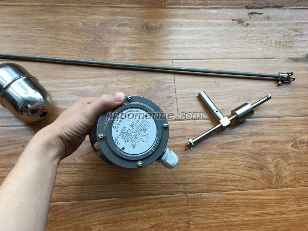 UQK-03-C Top Mounted Marine Float Level Controller