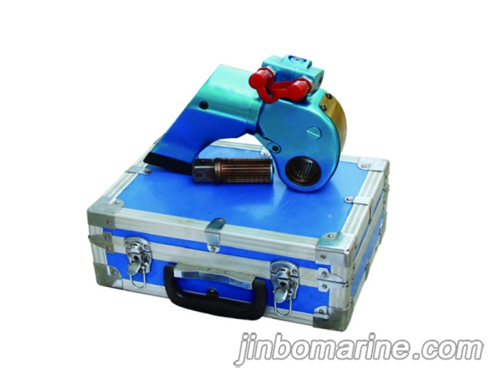 Aluminum-Titanium Drive Hydraulic Wrench - Image 1
