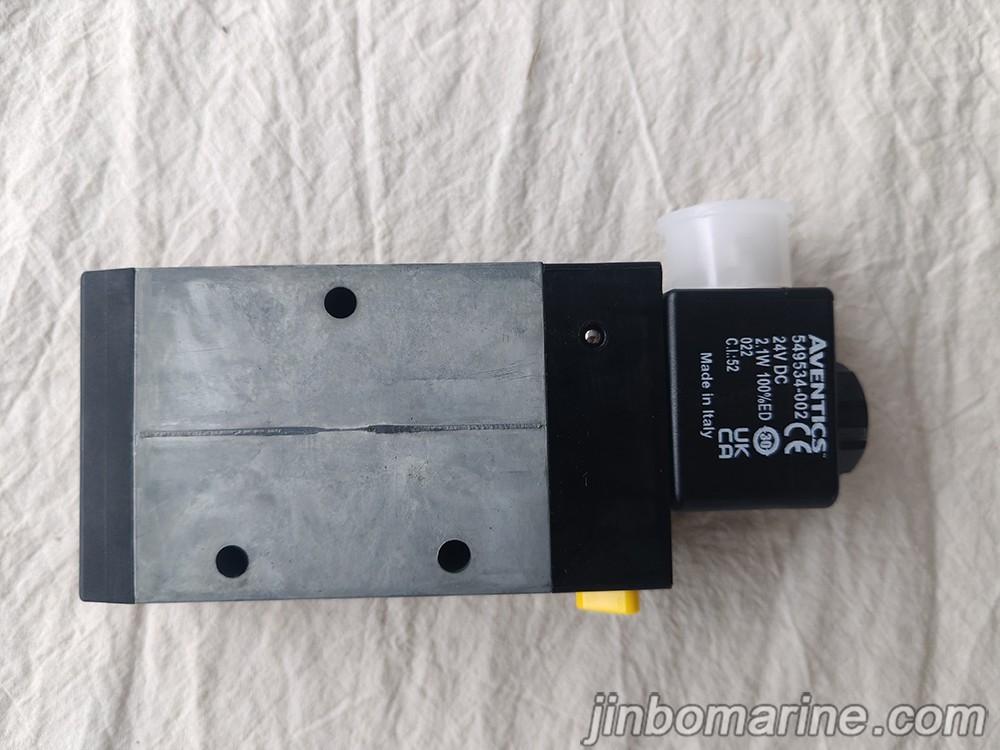 AVENTICS 2/3-way directional valve 5772070220 2