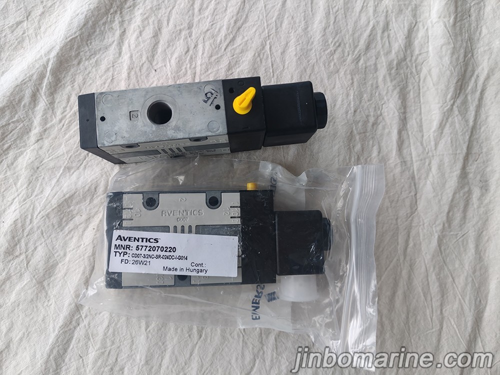 AVENTICS 2/3-way directional valve 5772070220 5