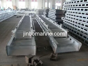 Aluminum Telescopic Accommodation Ladder thumbnail 1