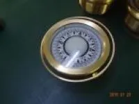 Brass Magnetic Compass in Wooden Box 1