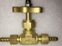 Brass Needle Valve with Corrugated Hose End
