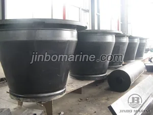Cone Type Rubber Fenders thumbnail 2