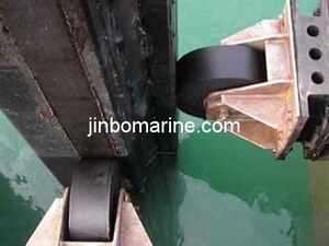 Pile Guide Roller