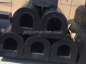 D type Rubber Fender thumbnail 2