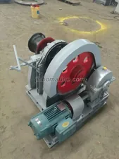 Electric Single Gypsy Windlass with Open Gear Box thumbnail 1