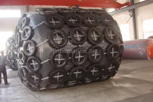 Floating Rubber Fender thumbnail 2