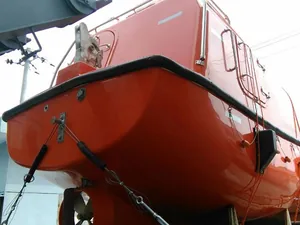 GRP Totally Enclosed Lifeboat/Rescue Boat thumbnail 1