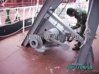 Gravity Luffing Arm Davit 2