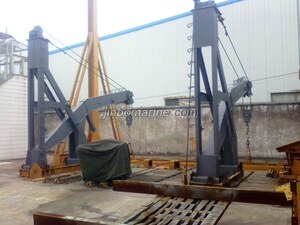 Inverted Arm Gravity Davit