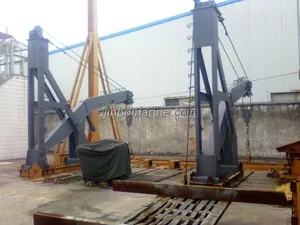 Inverted Arm Gravity Davit thumbnail 1