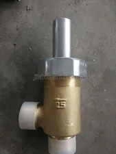 Marine Male Thread Bronze Angle Liquid Safety Valve CB907-94 thumbnail 1
