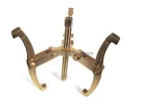 Non-Sparking 2 leg Gear Puller 2